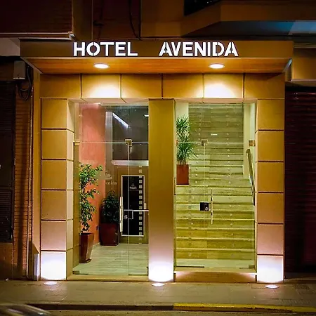 Avenida * Requena