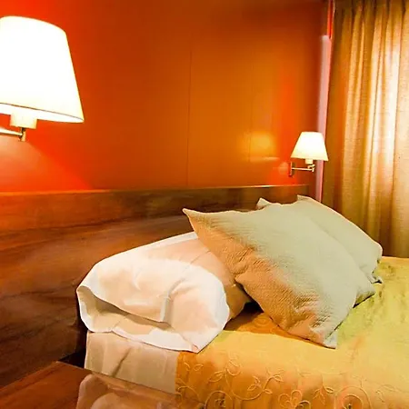 Hotel Avenida *