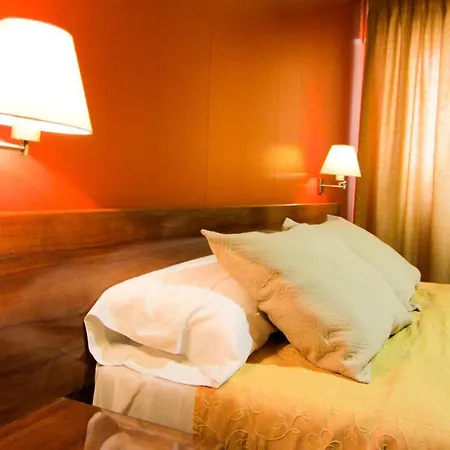 Avenida Hotel