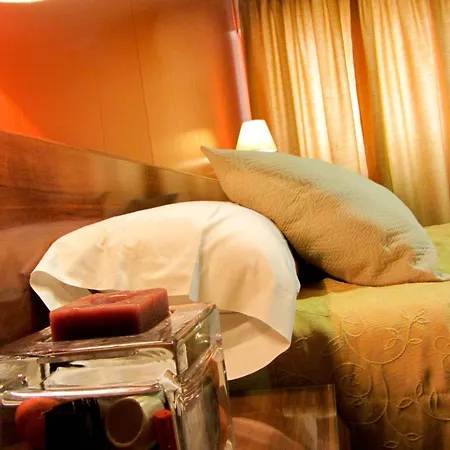 Avenida Hotel