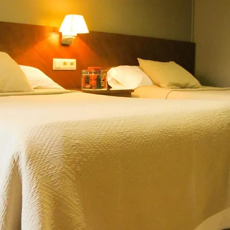 Avenida Hotel Requena