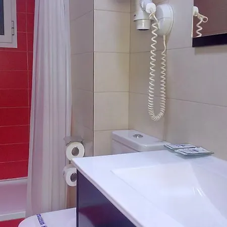 Avenida Hotel Requena