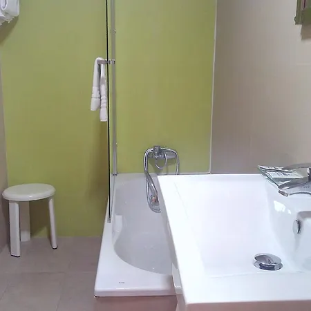 Avenida Hotel